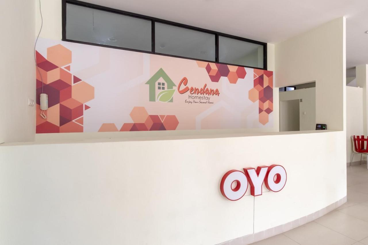 Oyo 1940 Cendana Homestay Syariah Медан Екстериор снимка