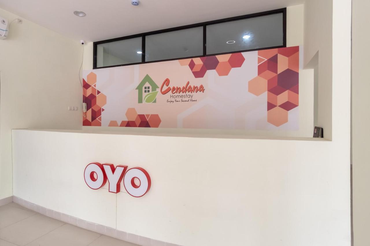 Oyo 1940 Cendana Homestay Syariah Медан Екстериор снимка